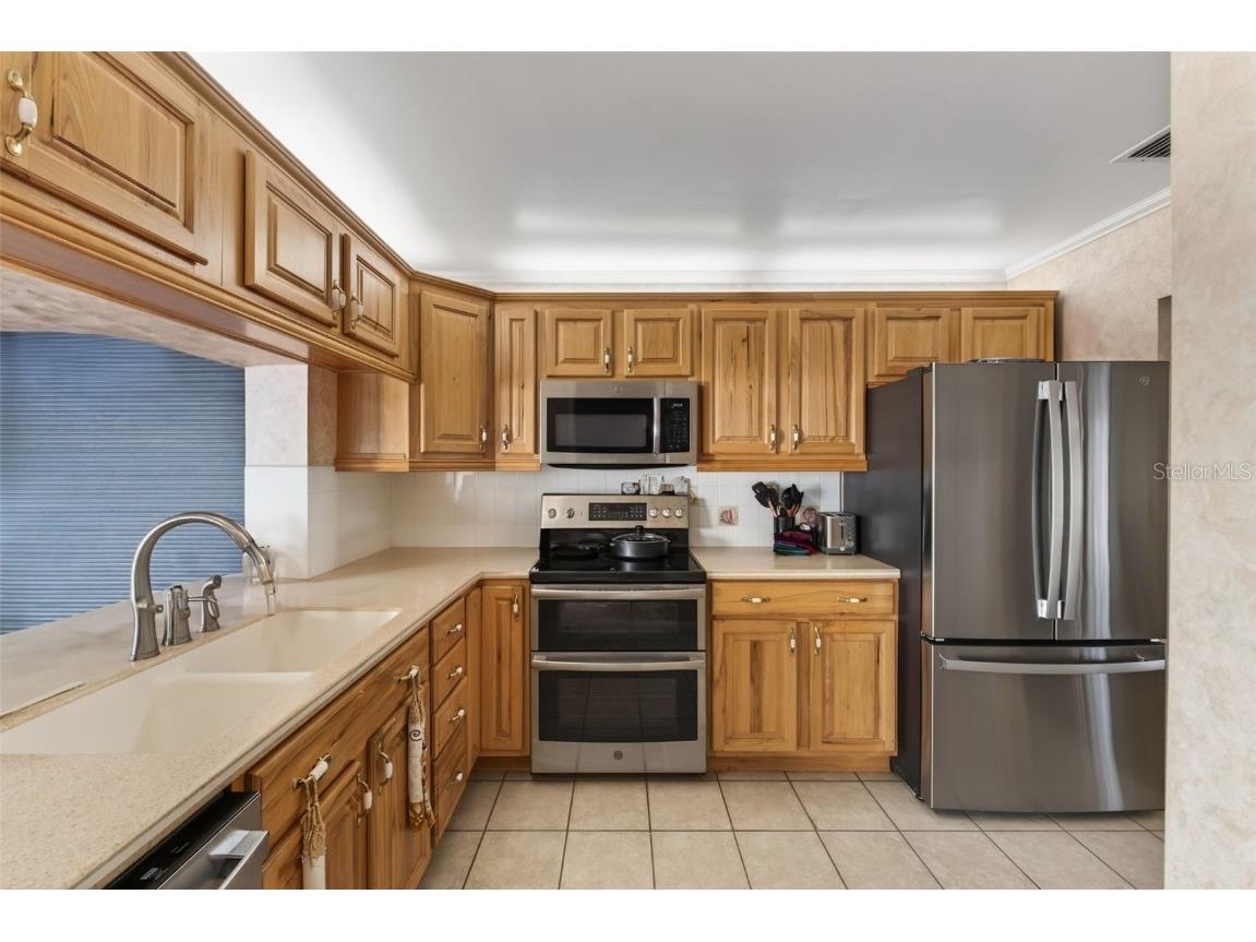 1421 Sea Gull Drive S Saint Petersburg FL 33707 TB8453724 image20