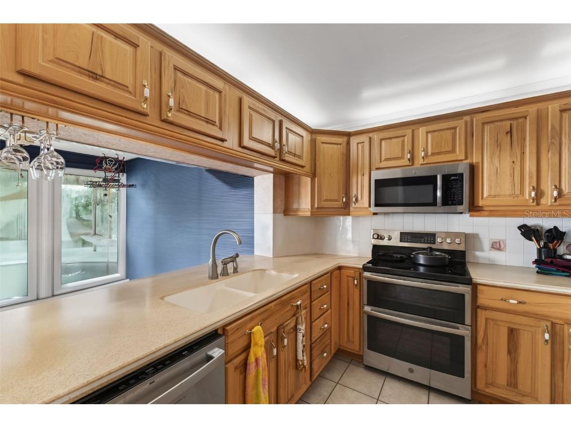 1421 Sea Gull Drive S Saint Petersburg FL 33707 TB8453724 image21