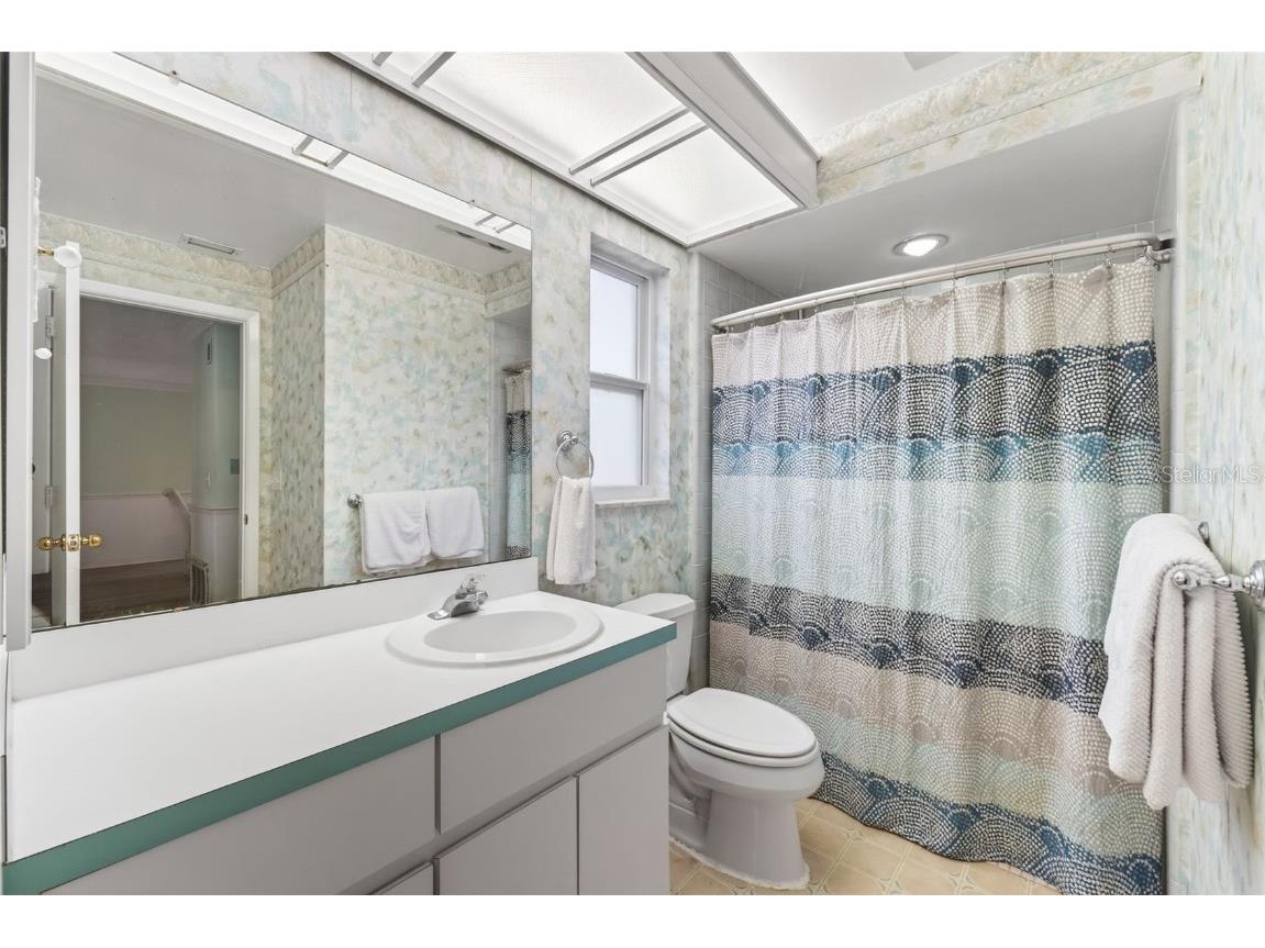 1421 Sea Gull Drive S Saint Petersburg FL 33707 TB8453724 image27