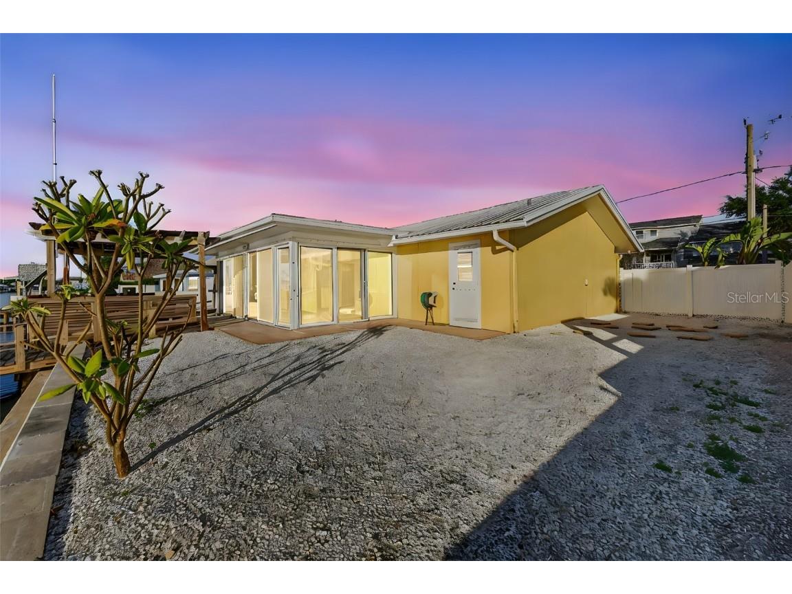 1421 Sea Gull Drive S Saint Petersburg FL 33707 TB8453724 image50