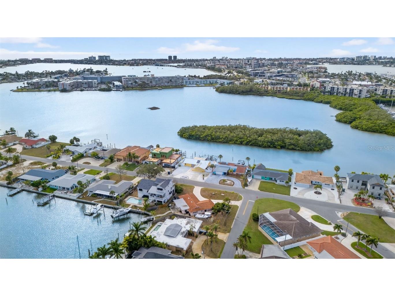 1421 Sea Gull Drive S Saint Petersburg FL 33707 TB8453724 image67