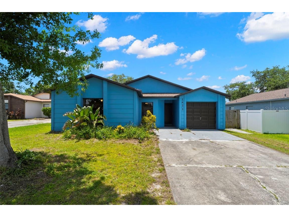 1421 Vinetree Drive Brandon FL 33510 TB8402392 image1