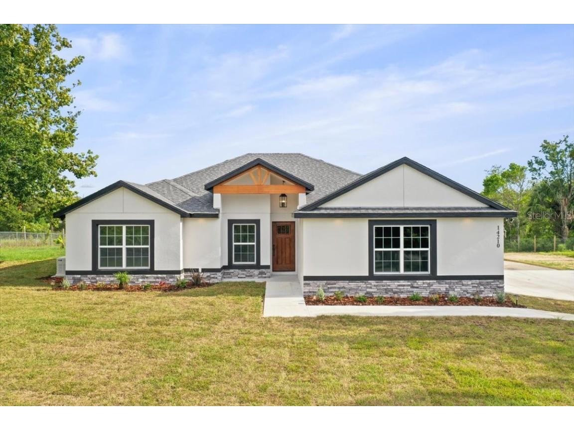 14210 County Road 48 Astatula FL 34705 J965121 image1