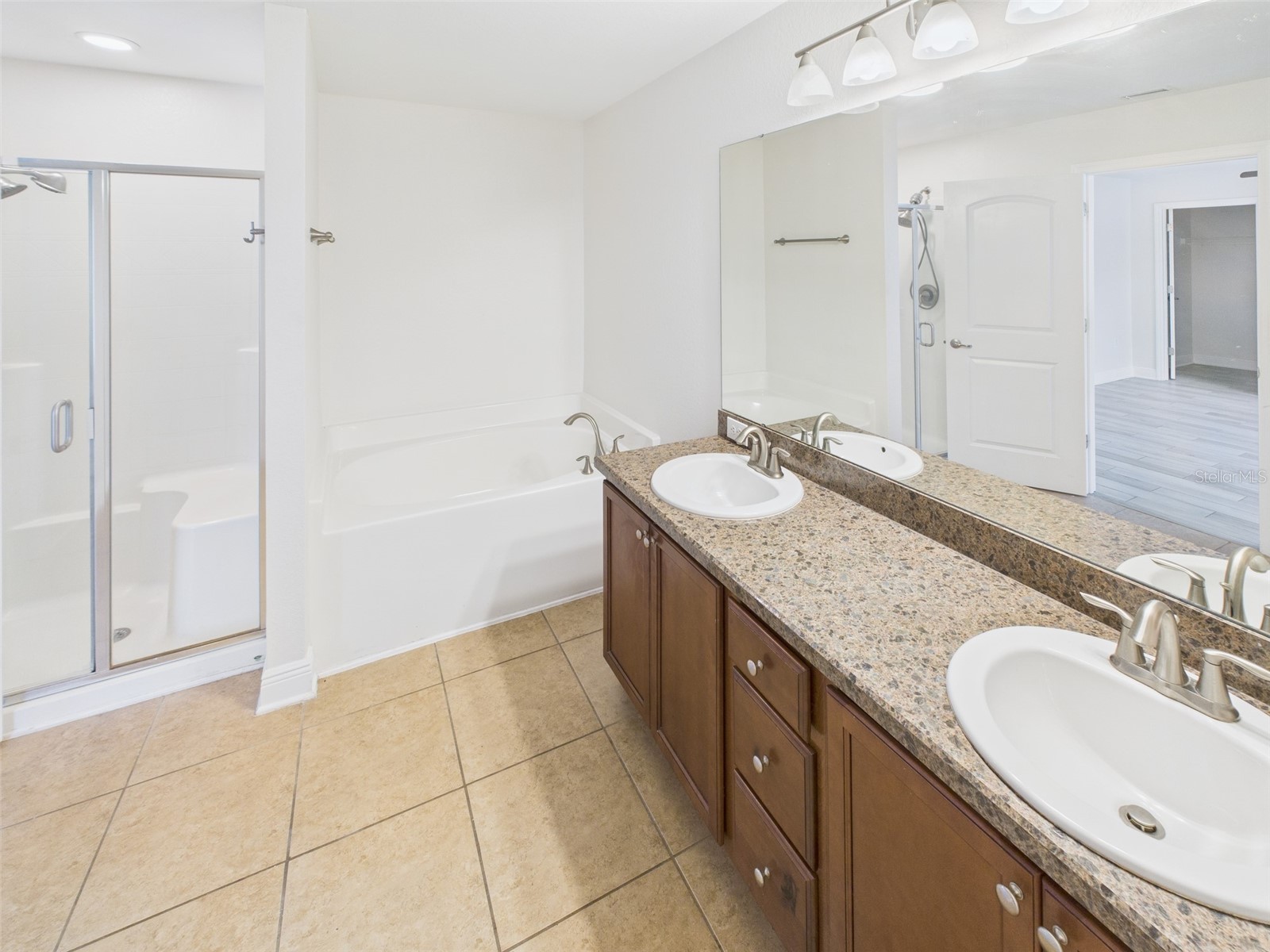 14211 Edinburgh Moor Drive Wimauma FL 33598 TB8426796 image16