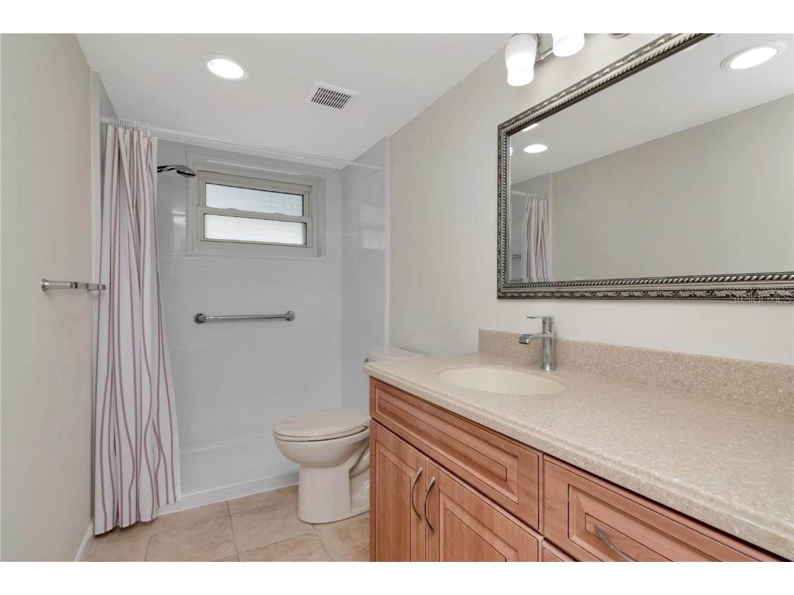 14212 84th Terrace Seminole FL 33776 TB8416206 image23