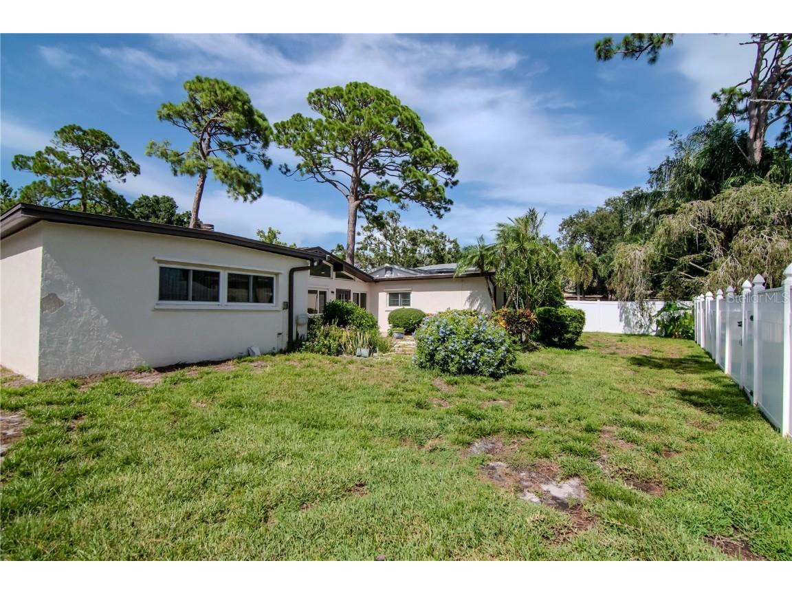 14212 84th Terrace Seminole FL 33776 TB8416206 image36