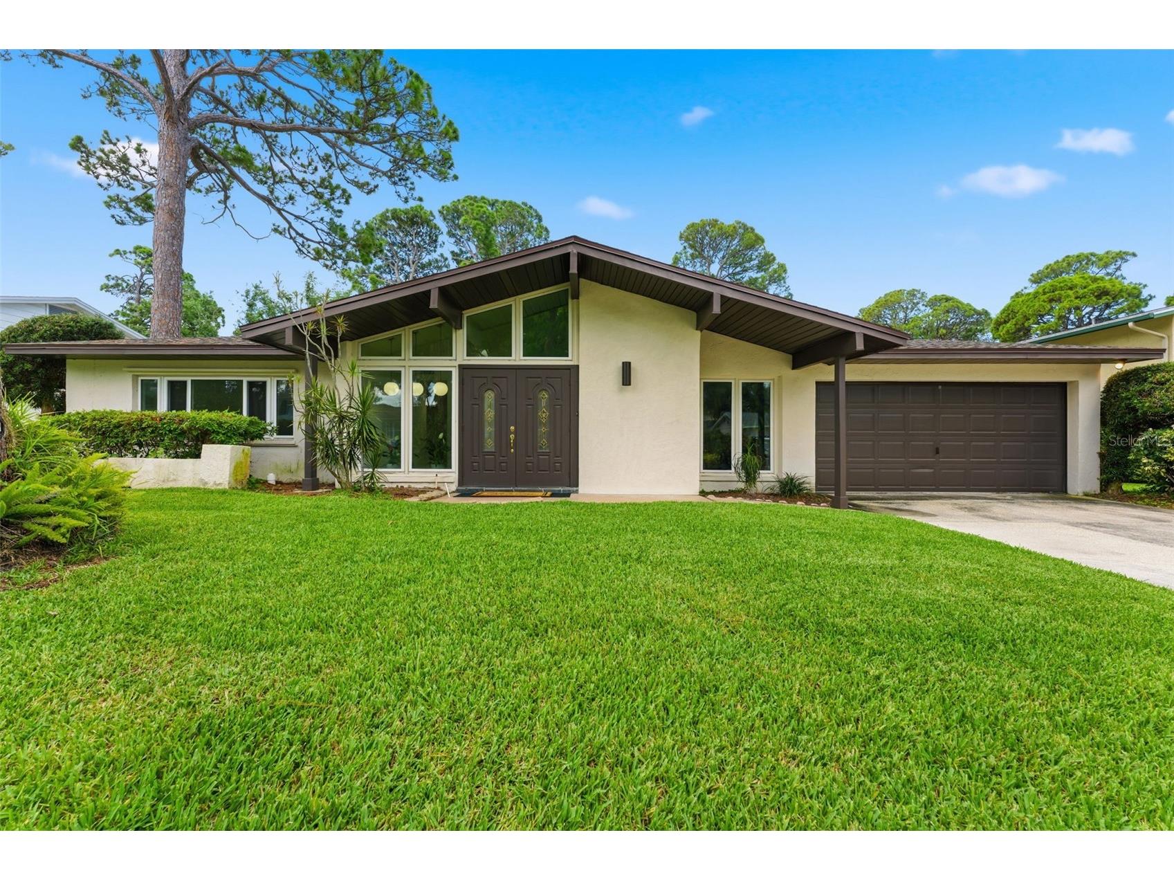 14212 84th Terrace Seminole FL 33776 TB8509594 image1