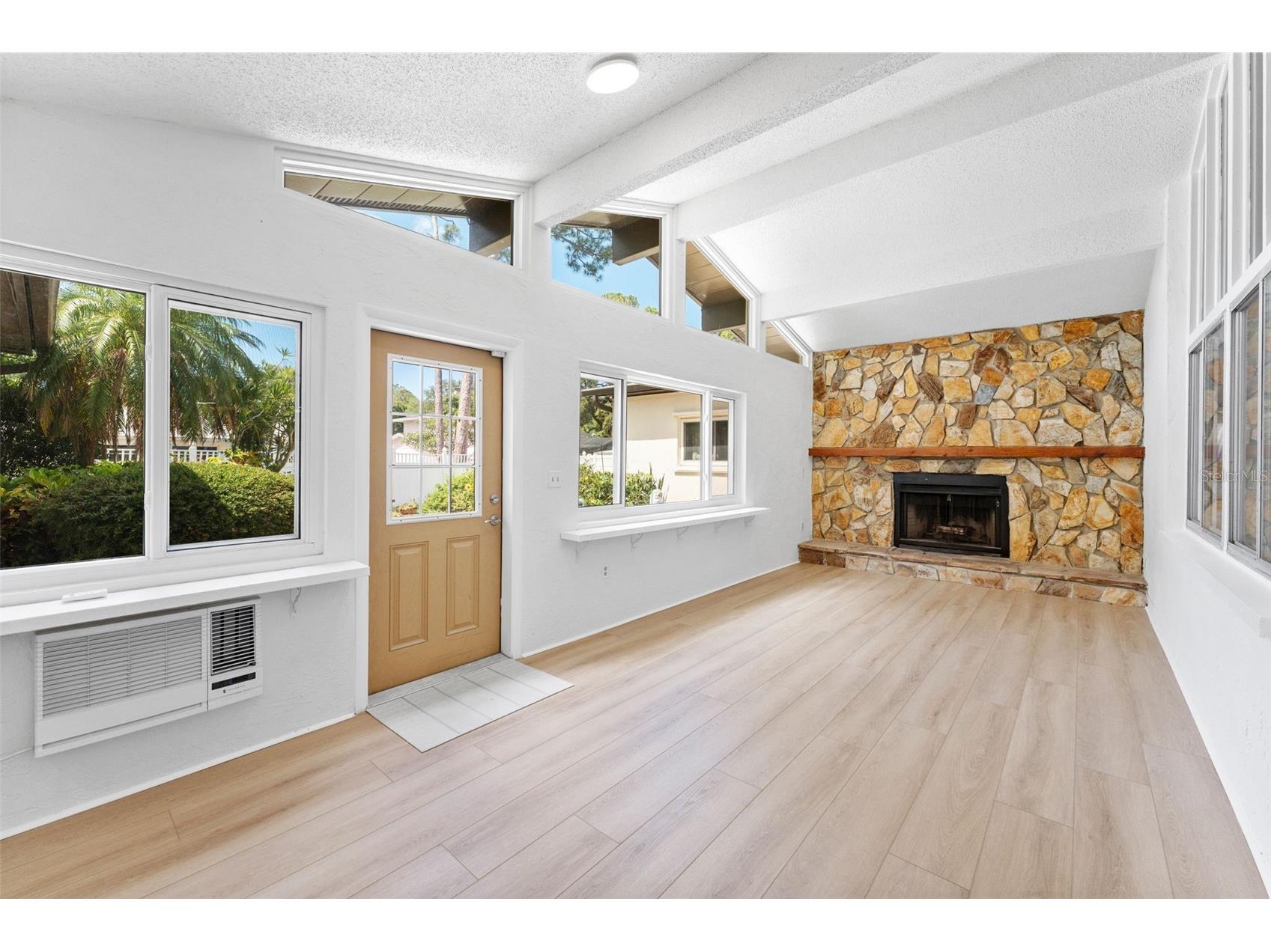 14212 84th Terrace Seminole FL 33776 TB8509594 image13