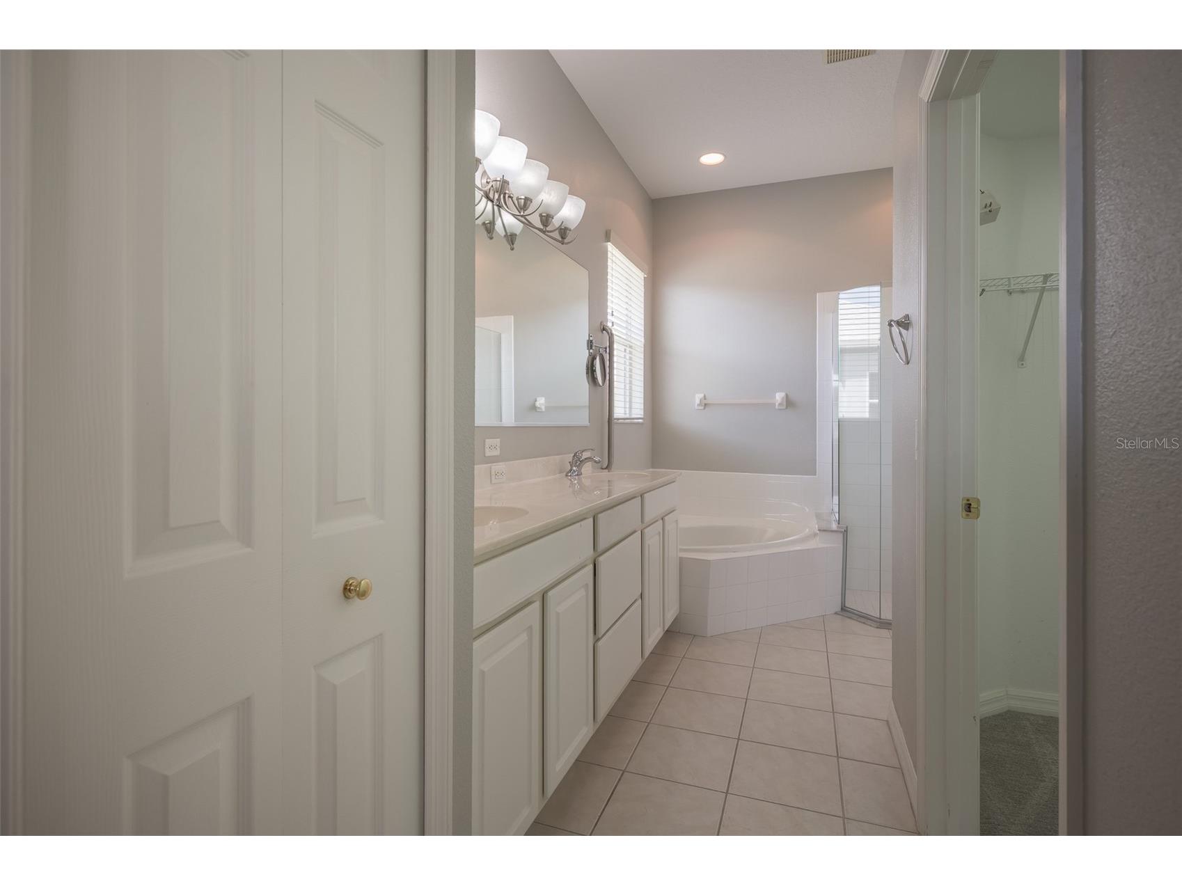 14214 Cattle Egret Place Lakewood Ranch FL 34202 A4678559 image26