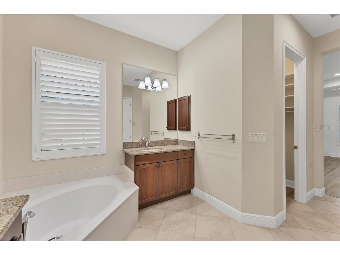 14215 Kinglet Terrace Lakewood Ranch FL 34202 A4666121 image41