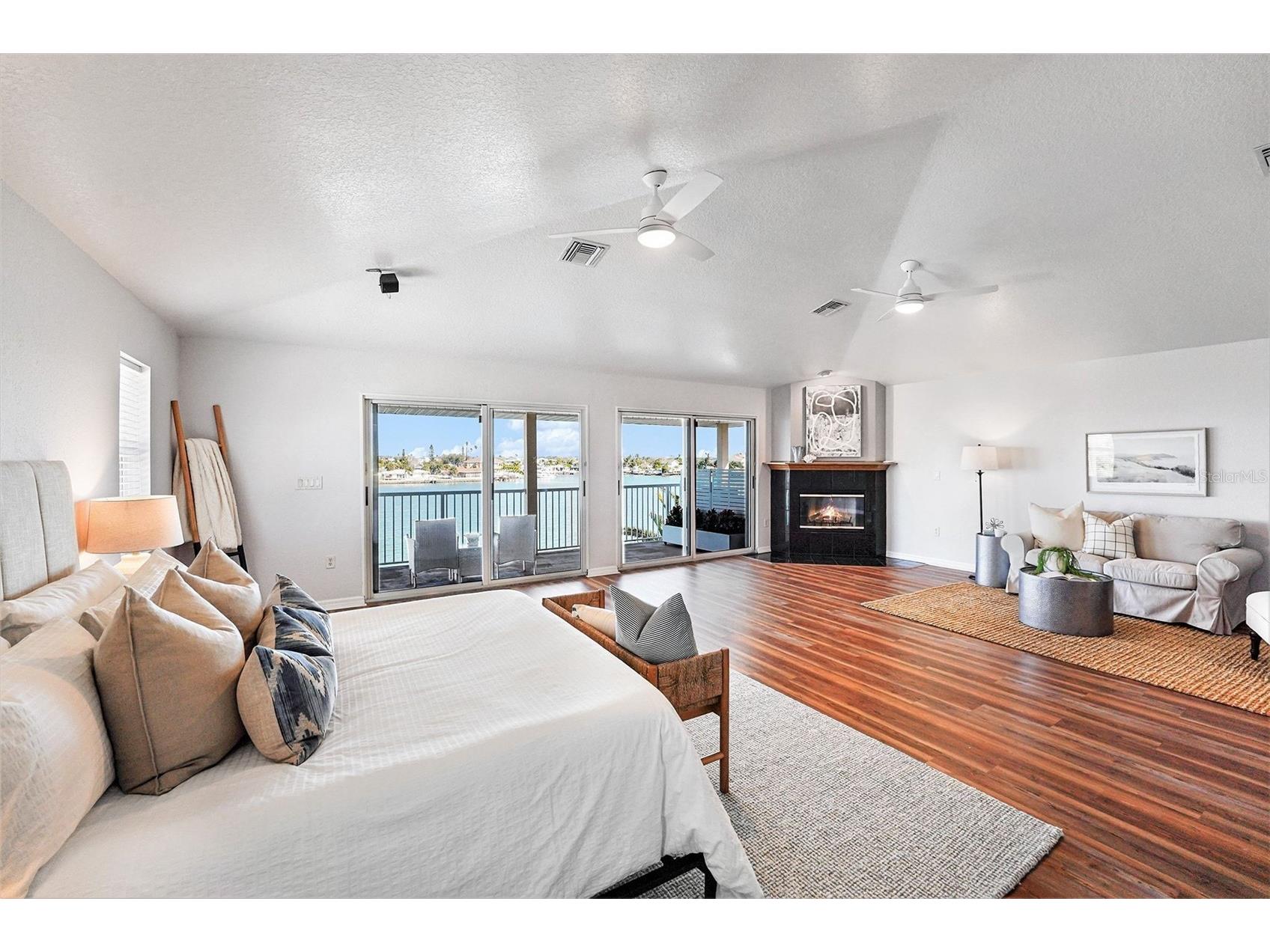 14215 N Bayshore Drive Madeira Beach FL 33708 - BOCA CIEGA BAY V4946801 image16