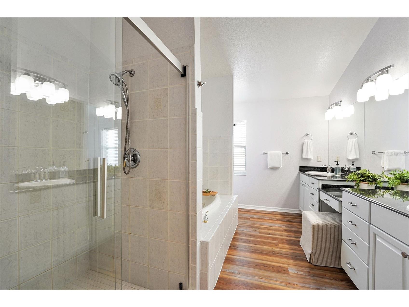 14215 N Bayshore Drive Madeira Beach FL 33708 - BOCA CIEGA BAY V4946801 image19