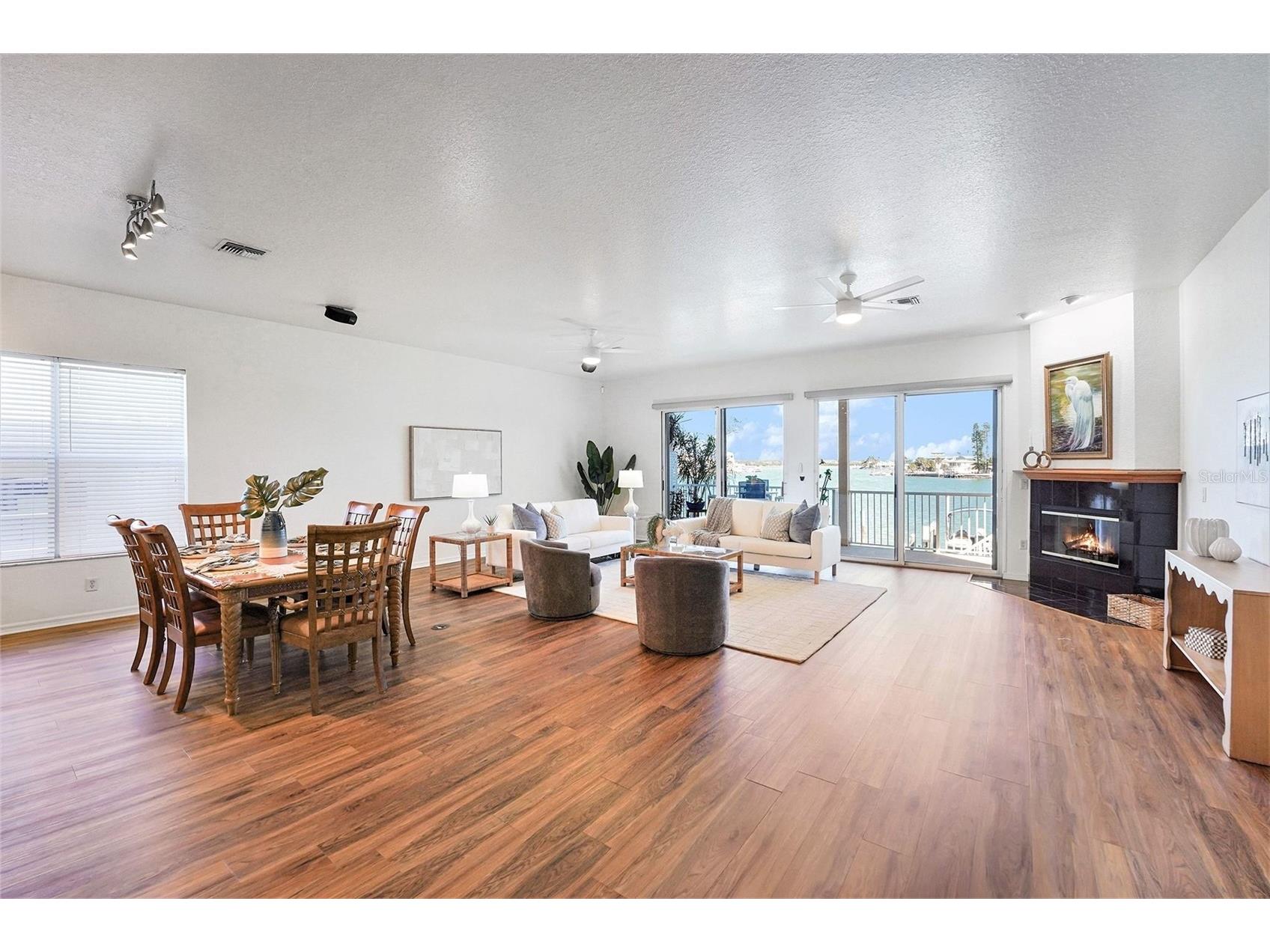 14215 N Bayshore Drive Madeira Beach FL 33708 - BOCA CIEGA BAY V4946801 image6
