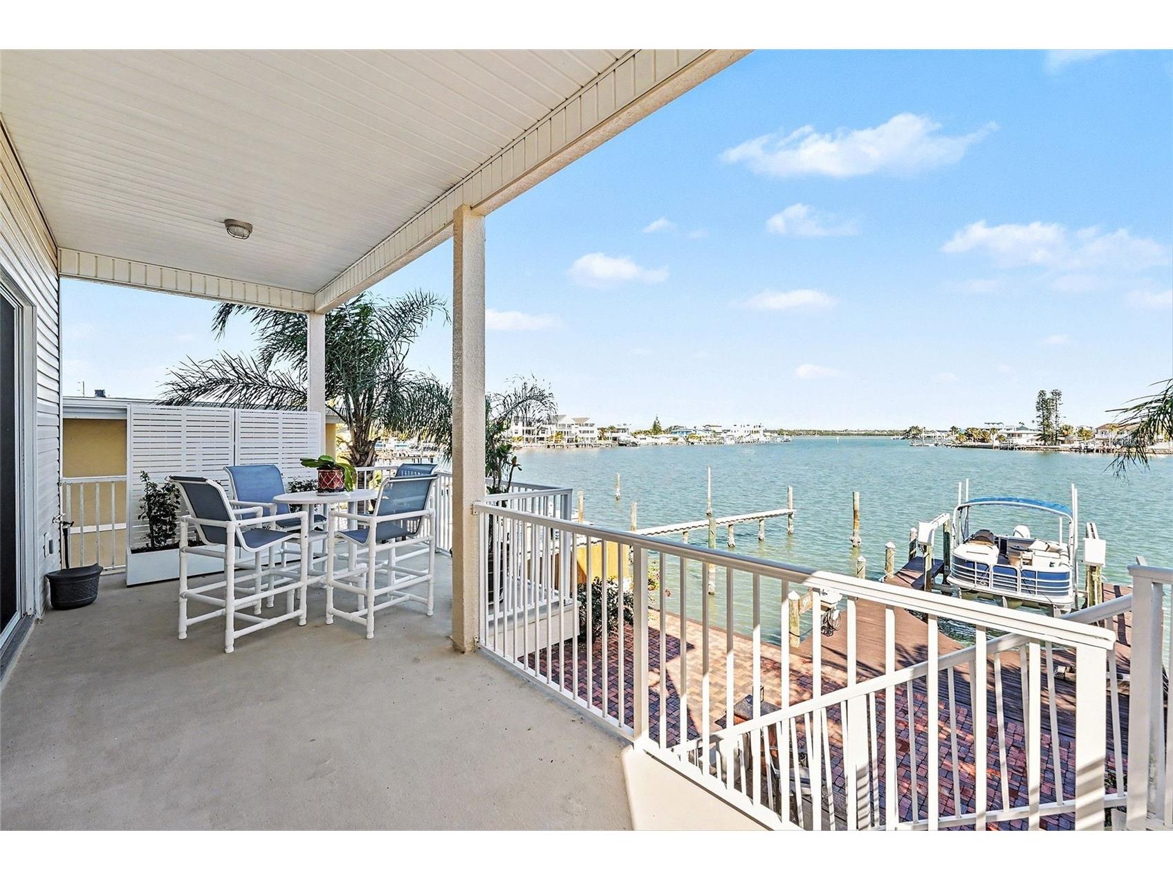 14215 N Bayshore Drive Madeira Beach FL 33708 - BOCA CIEGA BAY V4946801 image8