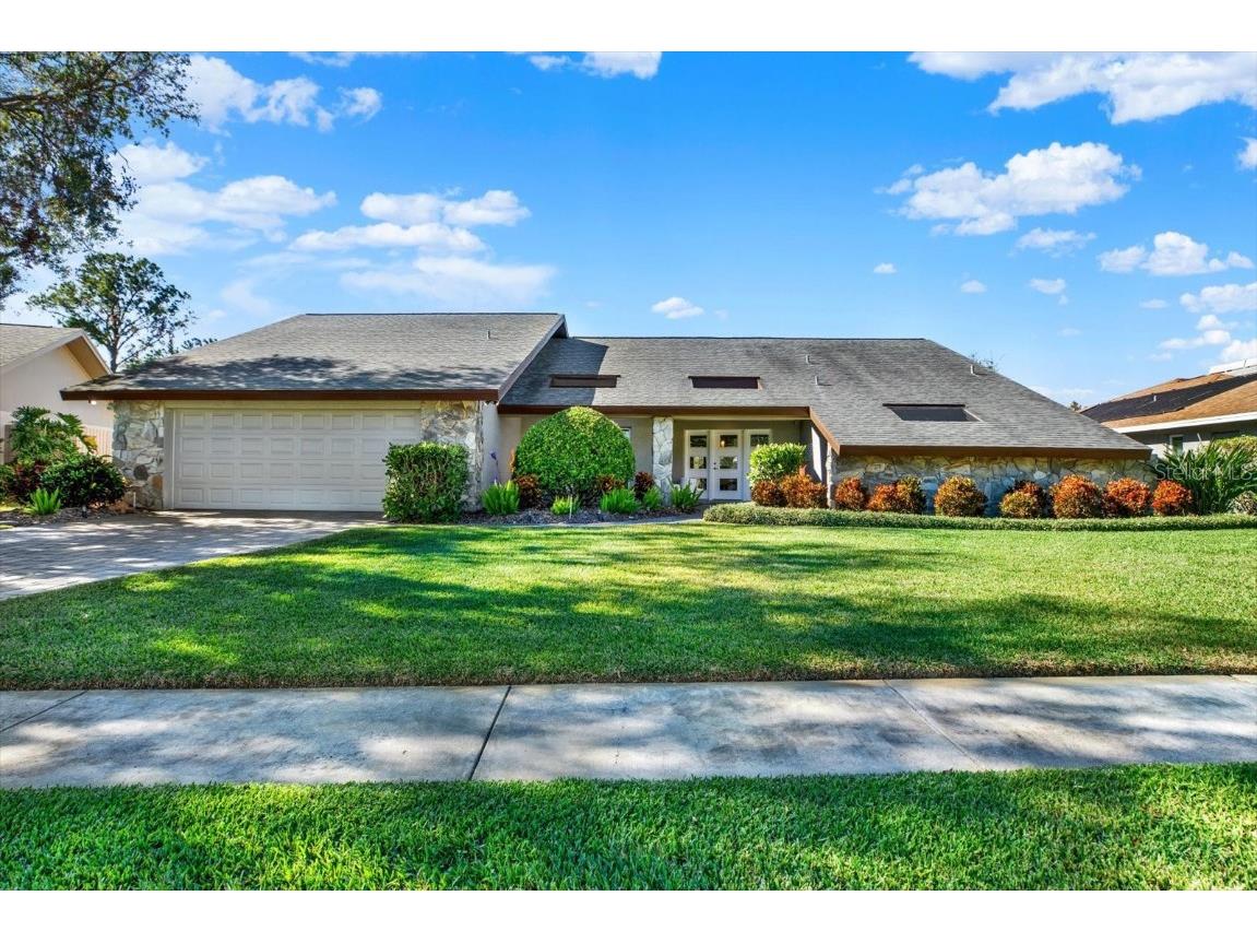 14216 Banbury Way Tampa FL 33624 - THEY CALL IT LAKE LENNOX TB8337257 image1