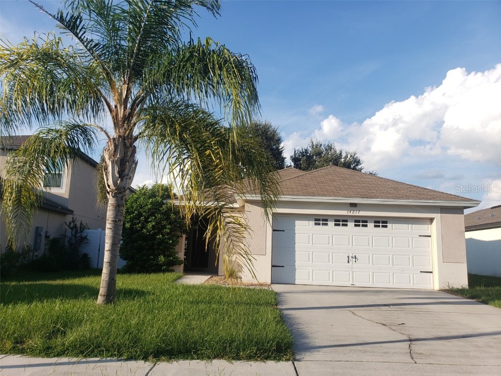 14217 Lemon Yellow Tree Lane Brooksville FL 34613 W7859025 image1
