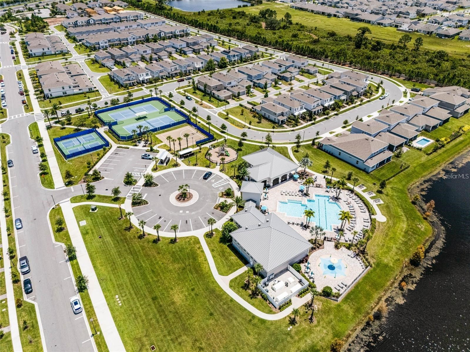 14218 Lanikai Beach Drive Orlando FL 32827 O6394586 image24