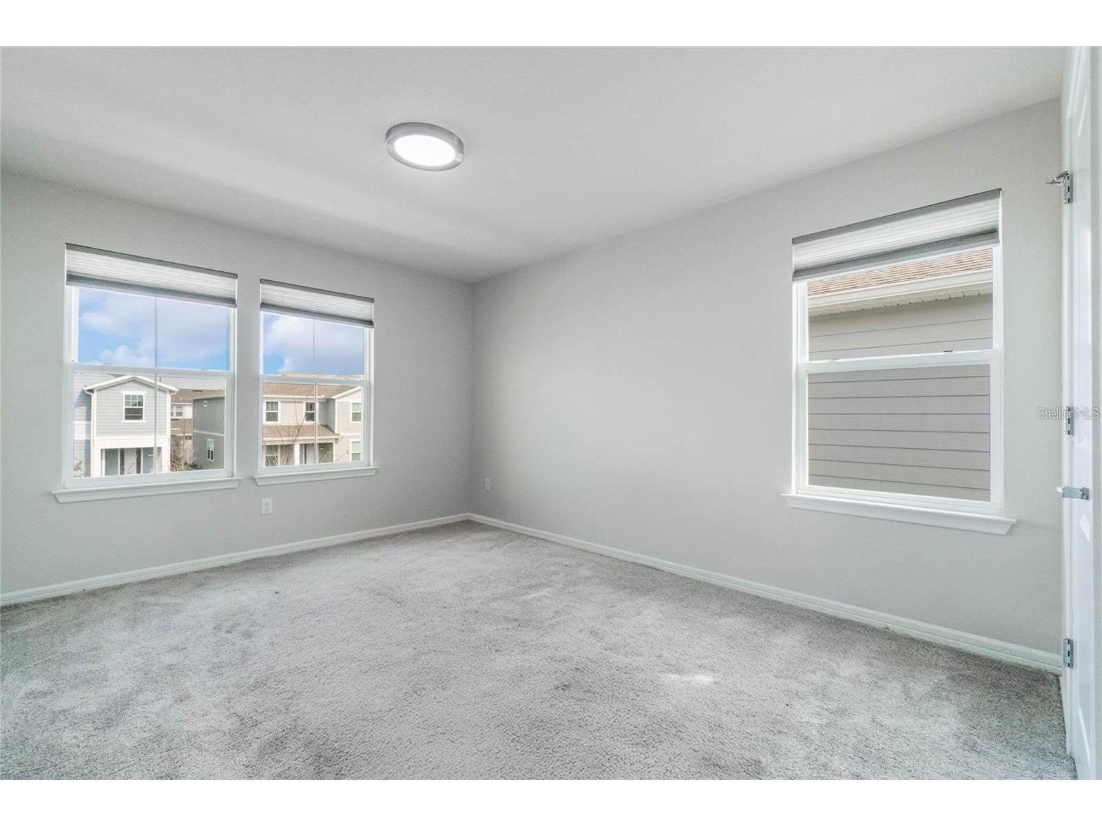 14218 Lanikai Beach Drive Orlando FL 32827 O6394586 image3