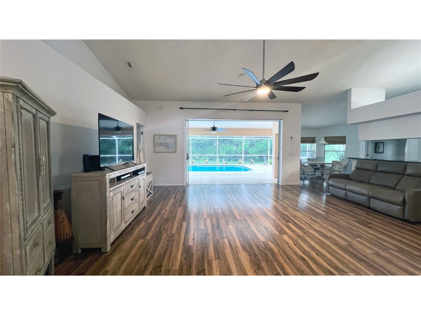 14219 Mansfield Road Spring Hill FL 34609 G5102885 image4