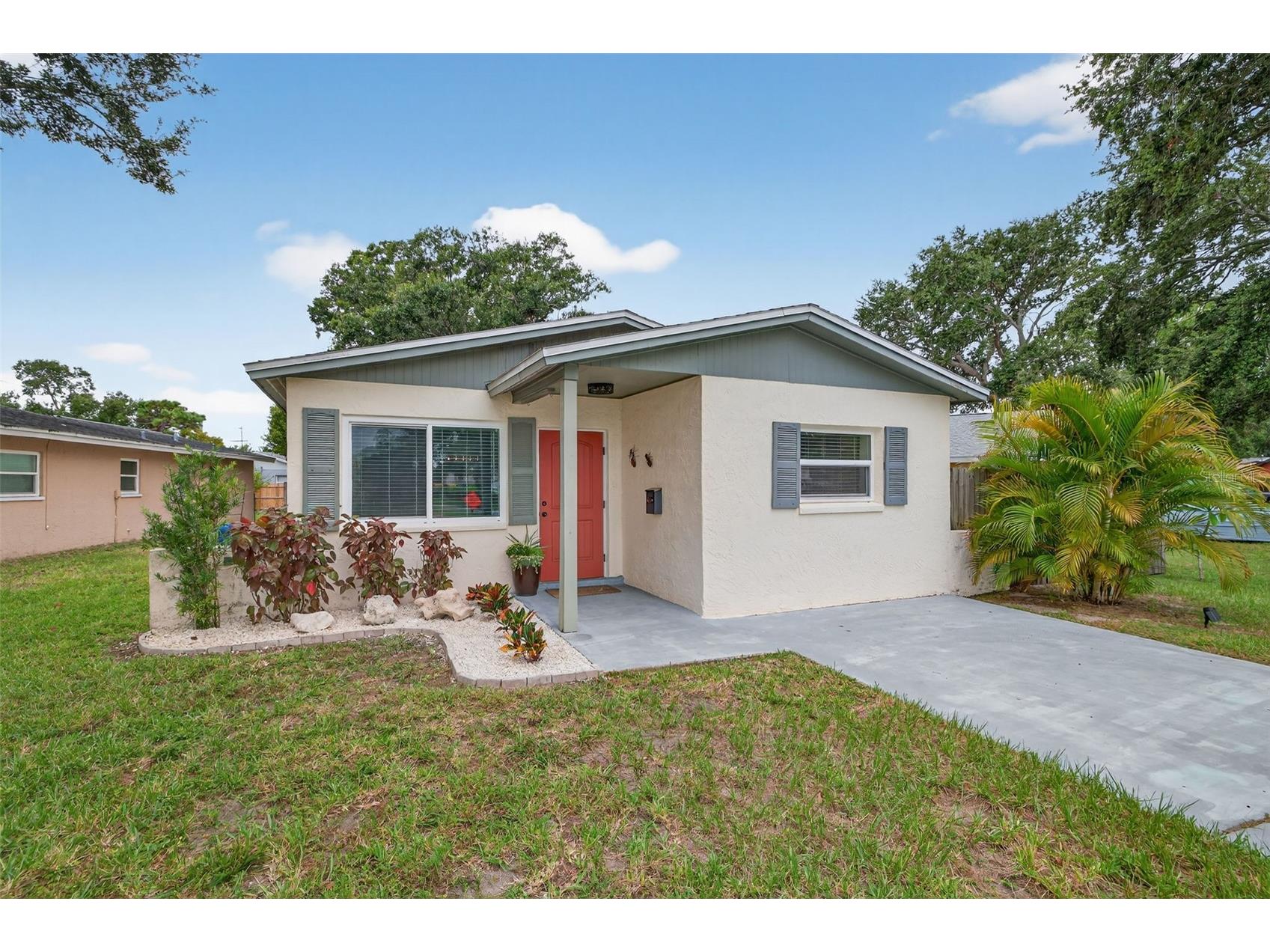 1422 35th Street N Saint Petersburg FL 33713 TB8436765 image1