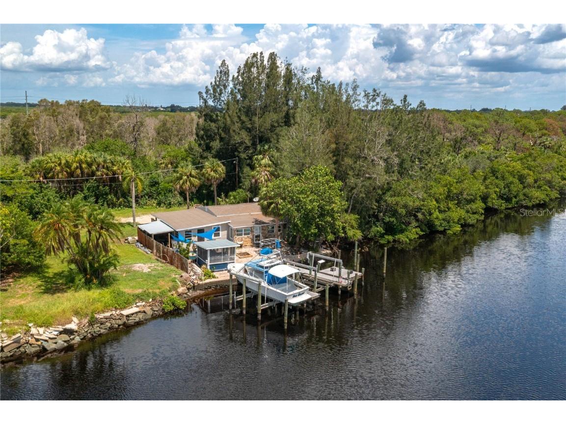 1422 Bayshore Road Ruskin FL 33570 - LITTLE MANATEE RIVER P4931633 image1