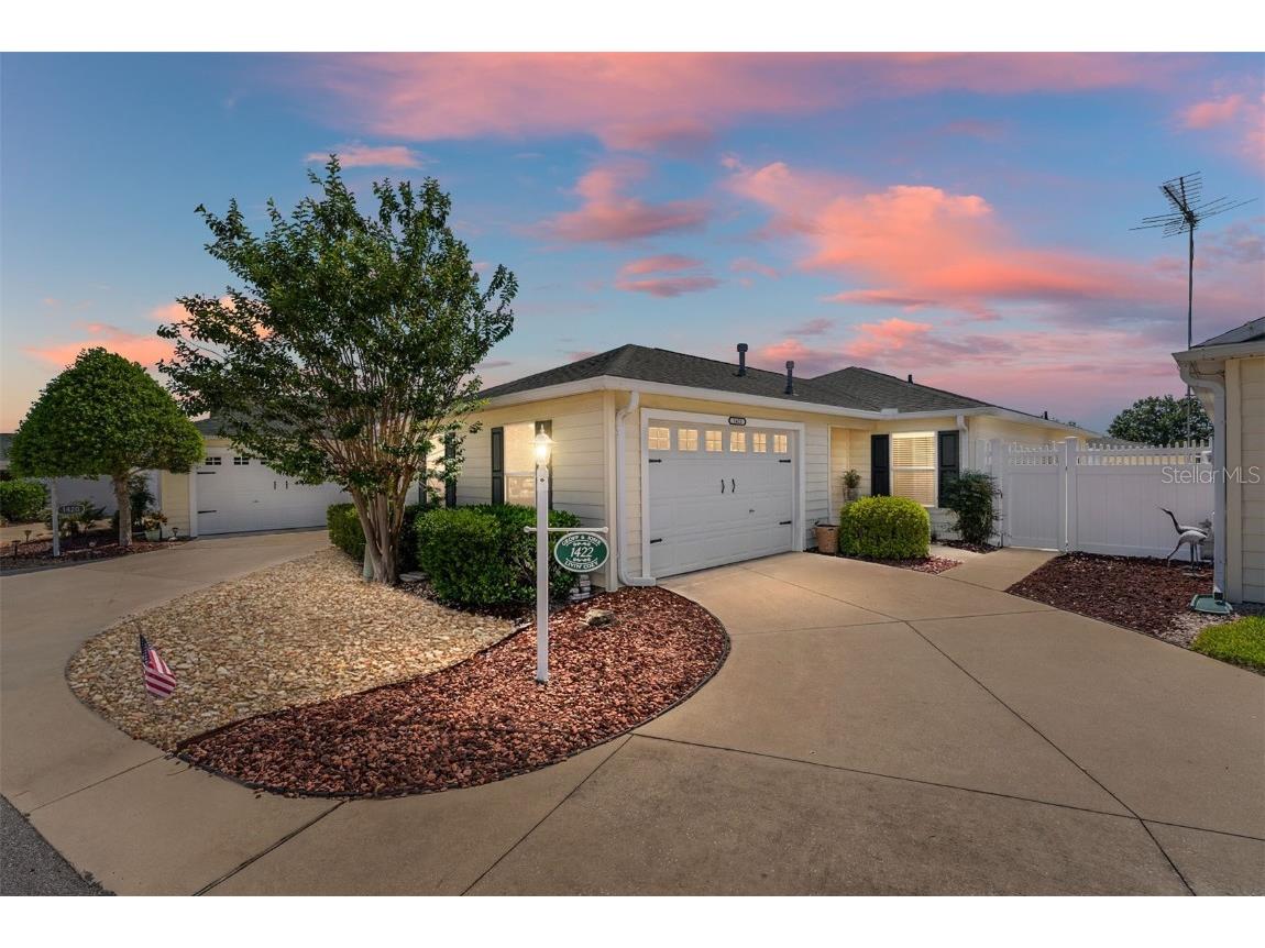 1422 Conchas Drive The Villages FL 32162 G5069971 image1