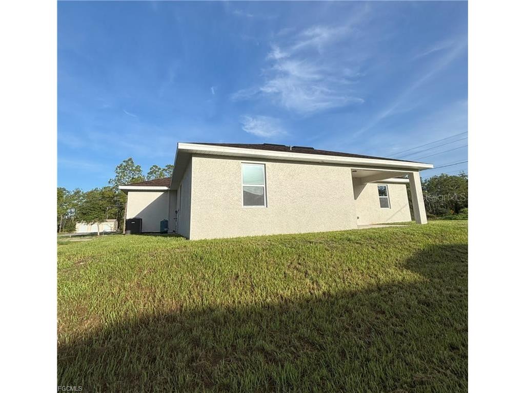 1422 Highland Avenue Lehigh Acres FL 33972 A4686392 image5