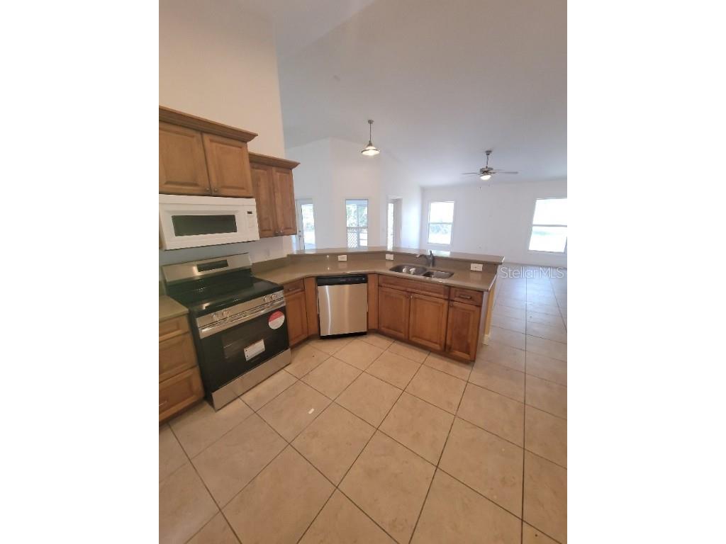 1422 Jakway Road North Port FL 34288 A4653759 image11