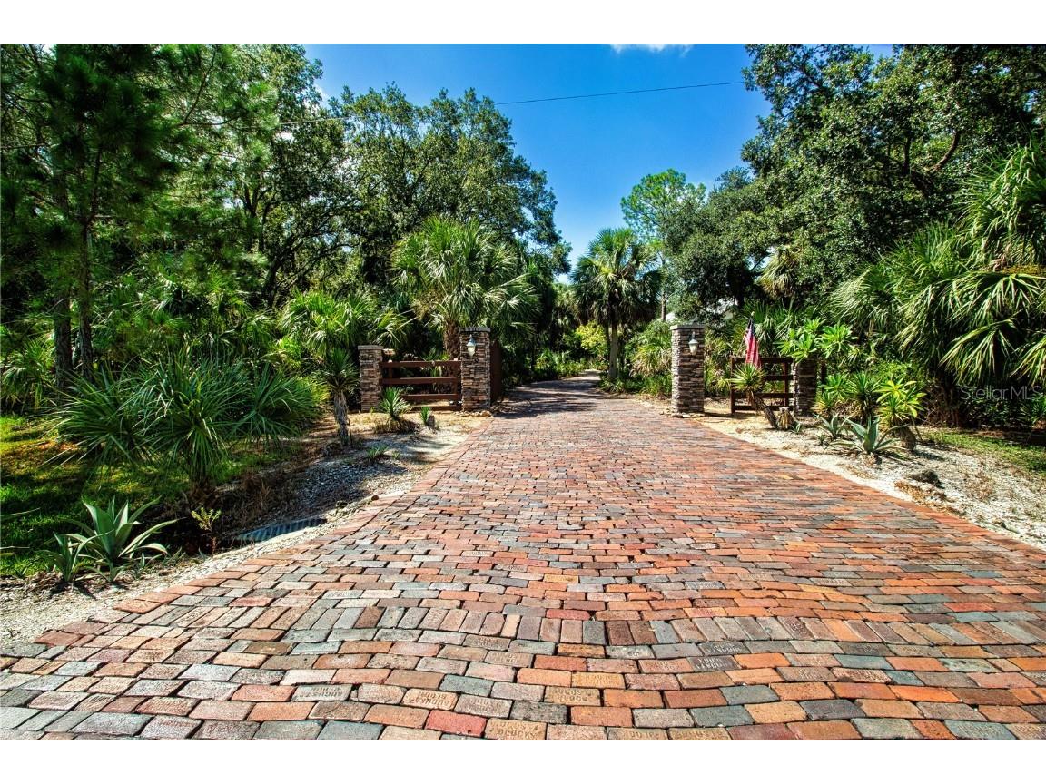 1422 Lightfoot Road Wimauma FL 33598 - LITTLE MANATEE RIVER TB8416407 image2