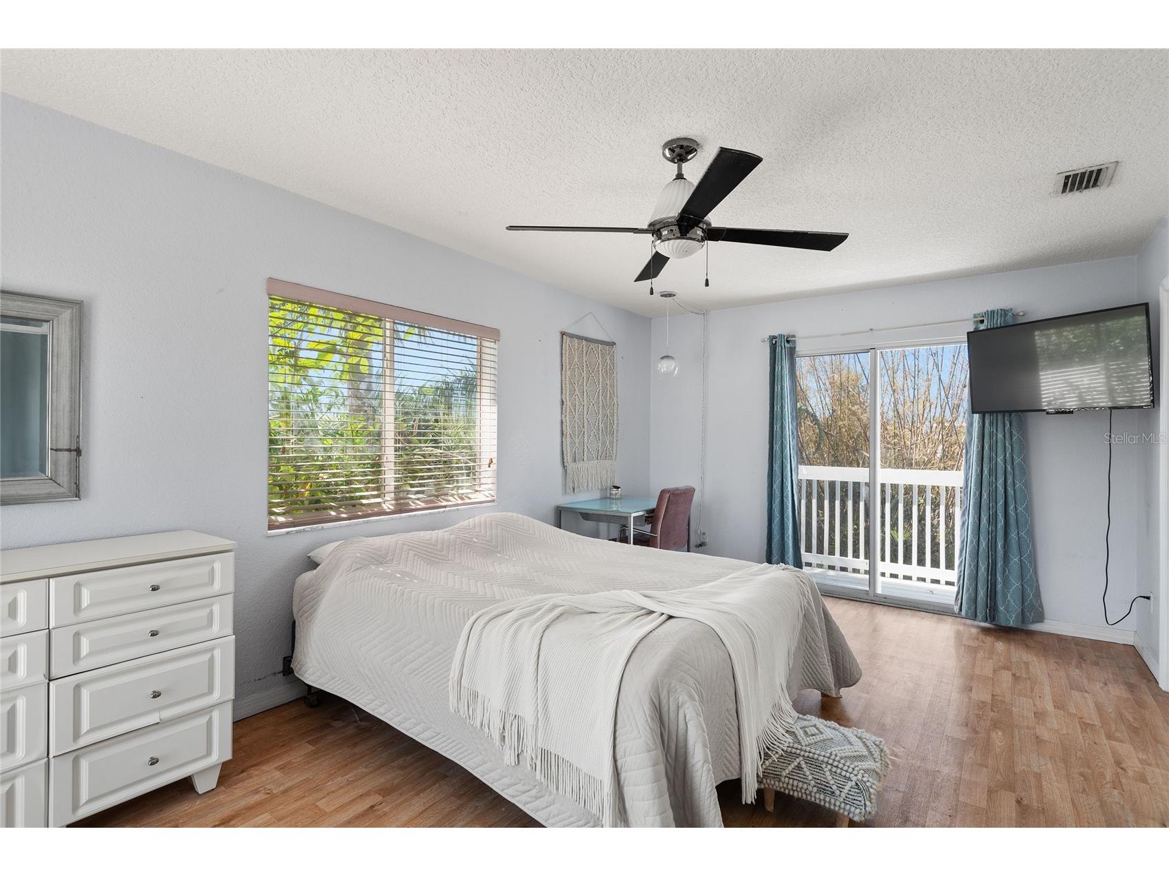 1422 N Atlantic Avenue New Smyrna Beach FL 32169 NS1087082 image37