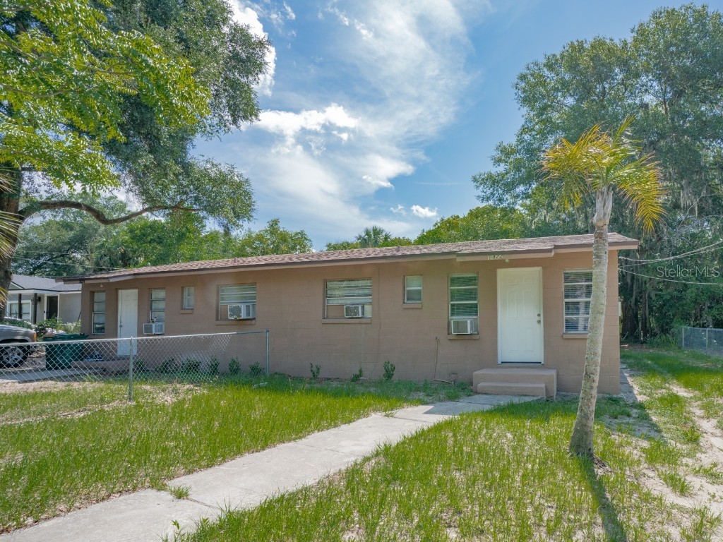 1422 N Tremain Street Mount Dora FL 32757 O6118624 image1