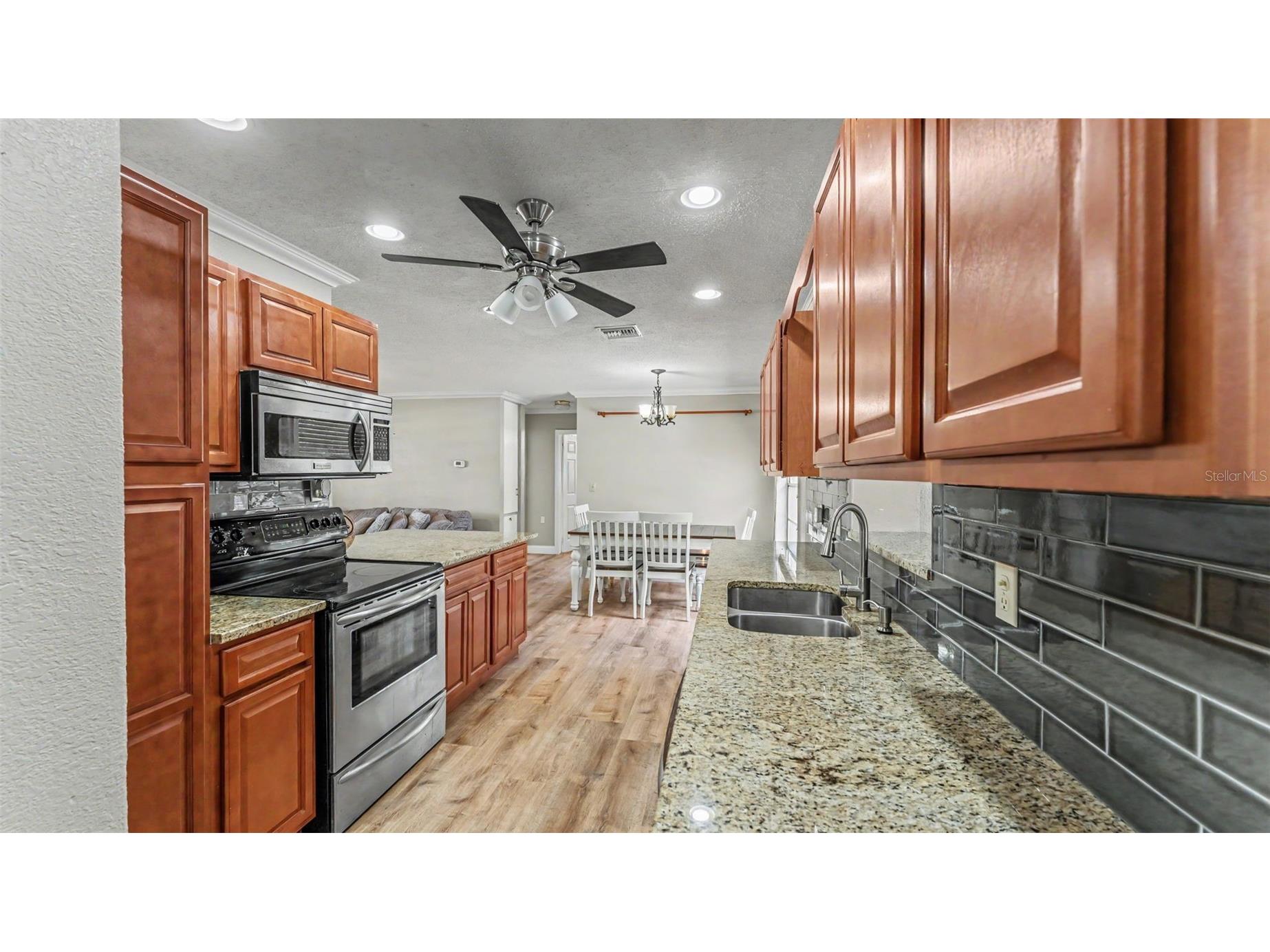 1422 Nancesowee Avenue Sebring FL 33870 L4961982 image9