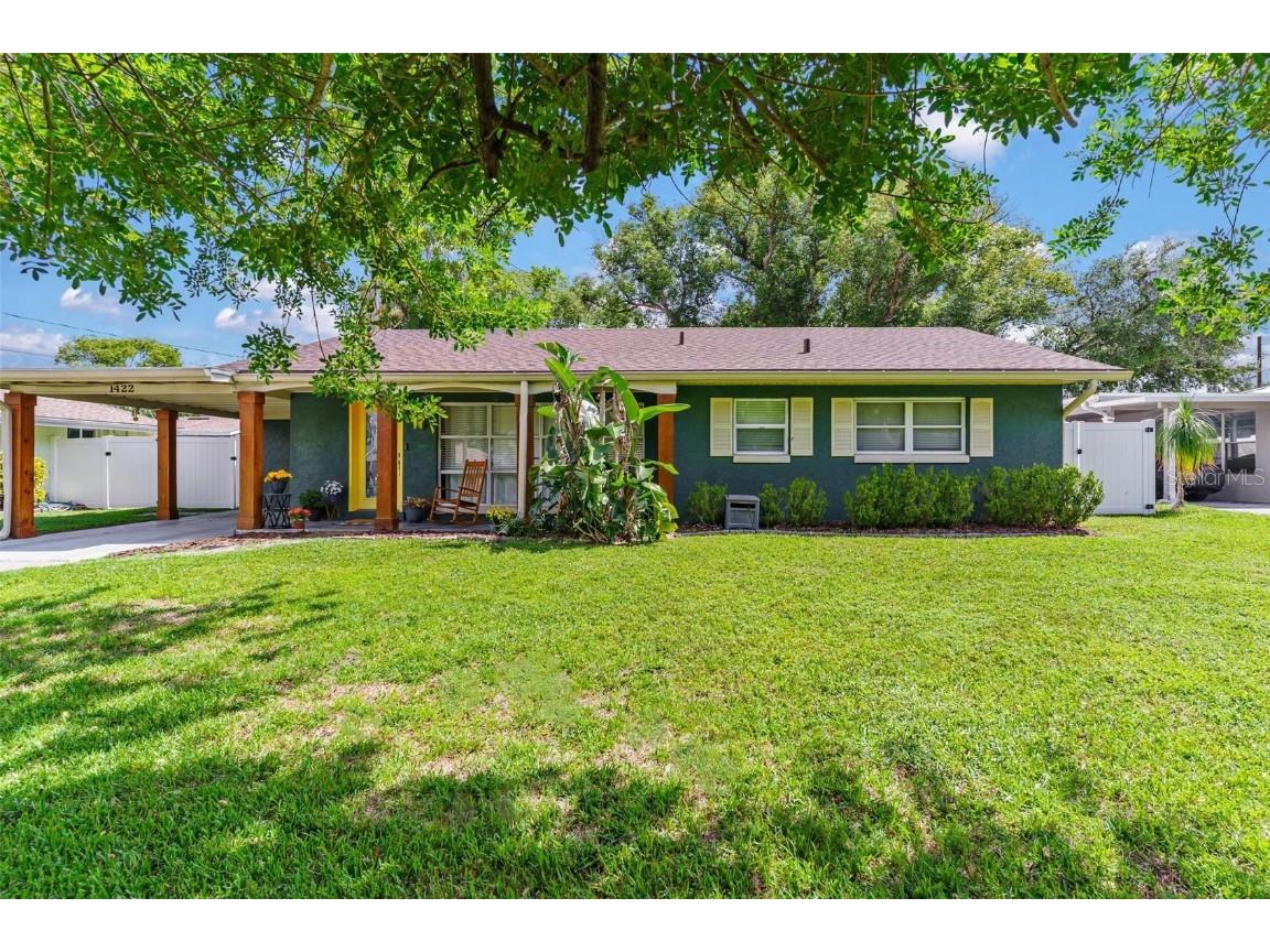 1422 Orange Avenue Tavares FL 32778 G5102575 image1