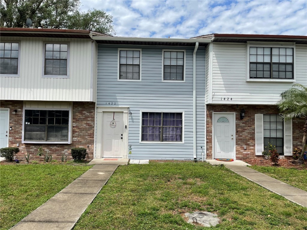 1422 Ridge Lake Court Lakeland FL 33801 L4943582 image1