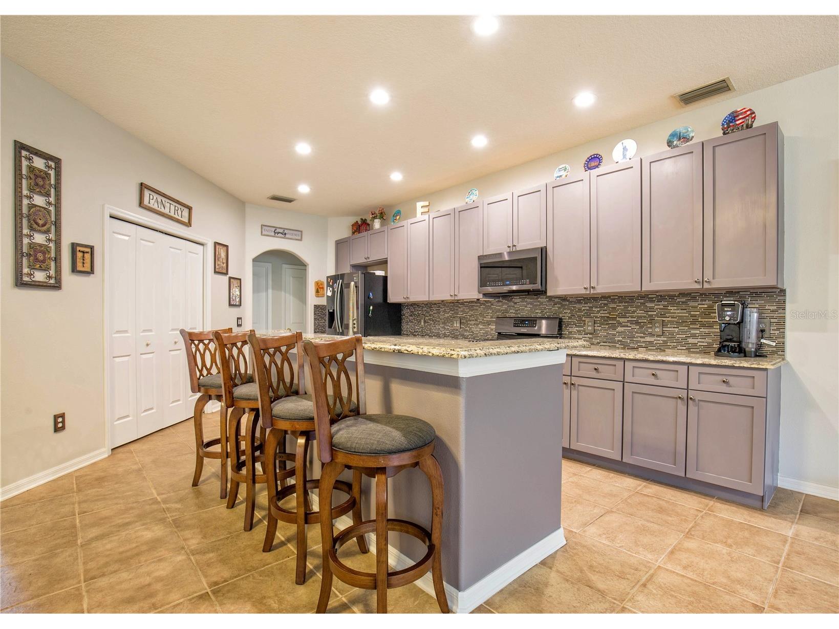 1422 Tawnyberry Court Trinity FL 34655 TB8486905 image2