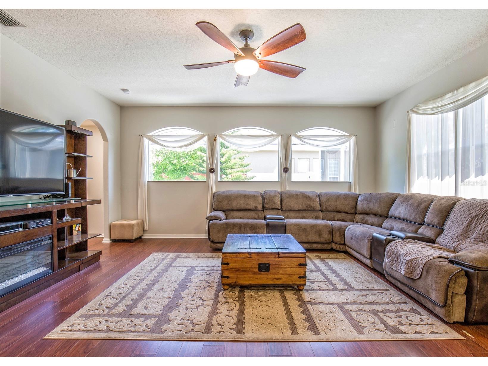 1422 Tawnyberry Court Trinity FL 34655 TB8486905 image7