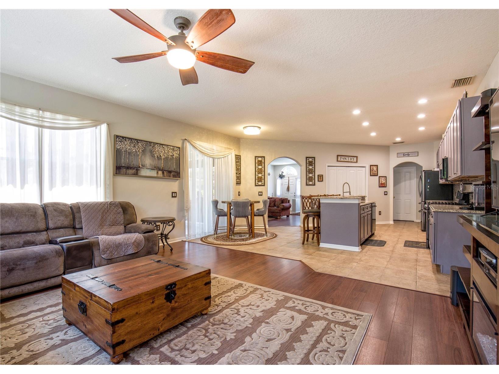 1422 Tawnyberry Court Trinity FL 34655 TB8486905 image9