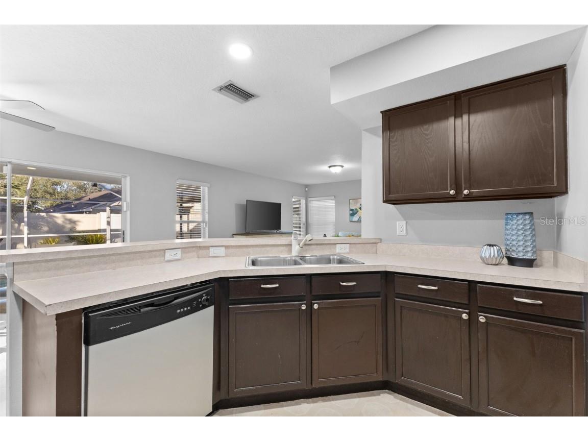 1422 Trail Boss Lane Brandon FL 33511 TB8454214 image11