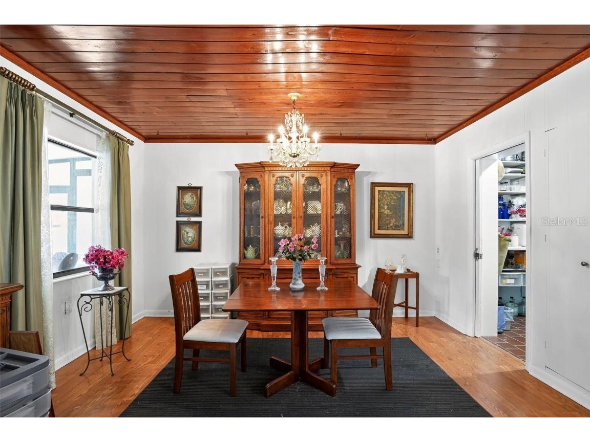 1422 W Bogie Drive Tampa FL 33612 O6354163 image14