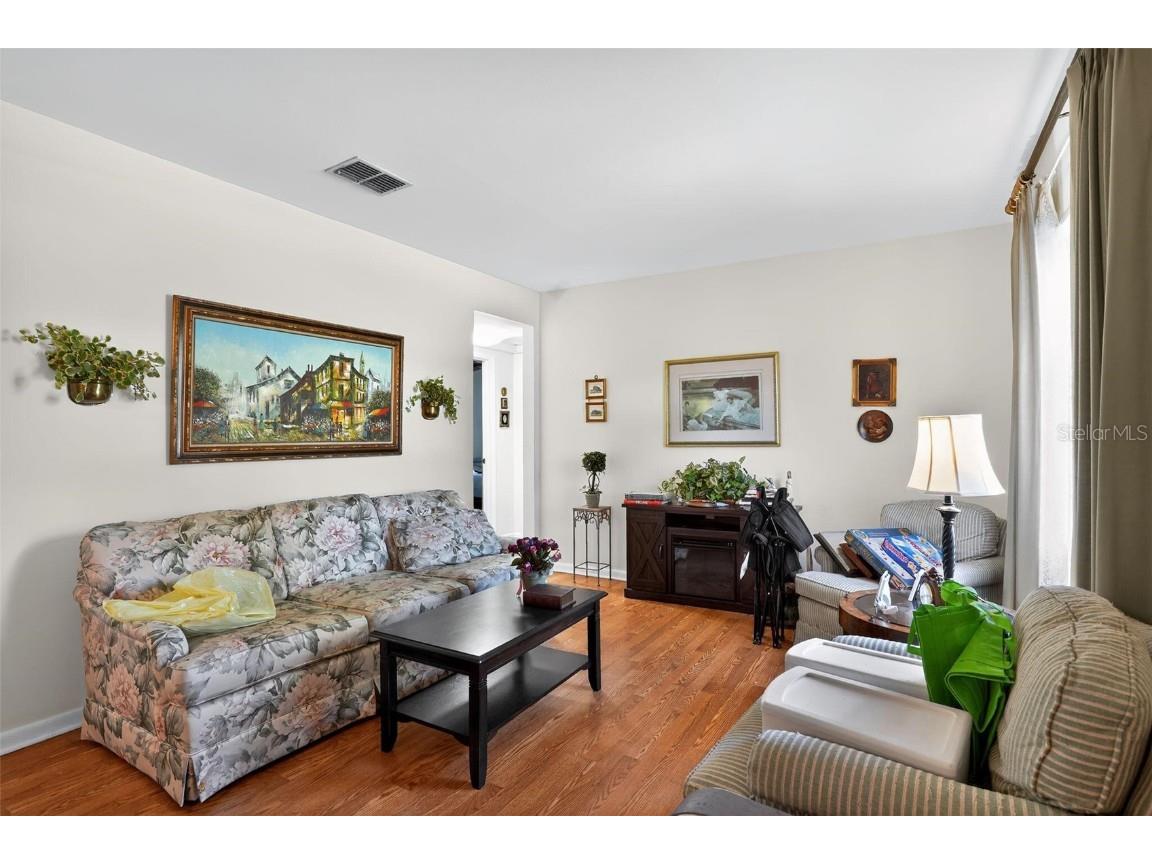 1422 W Bogie Drive Tampa FL 33612 O6354163 image5