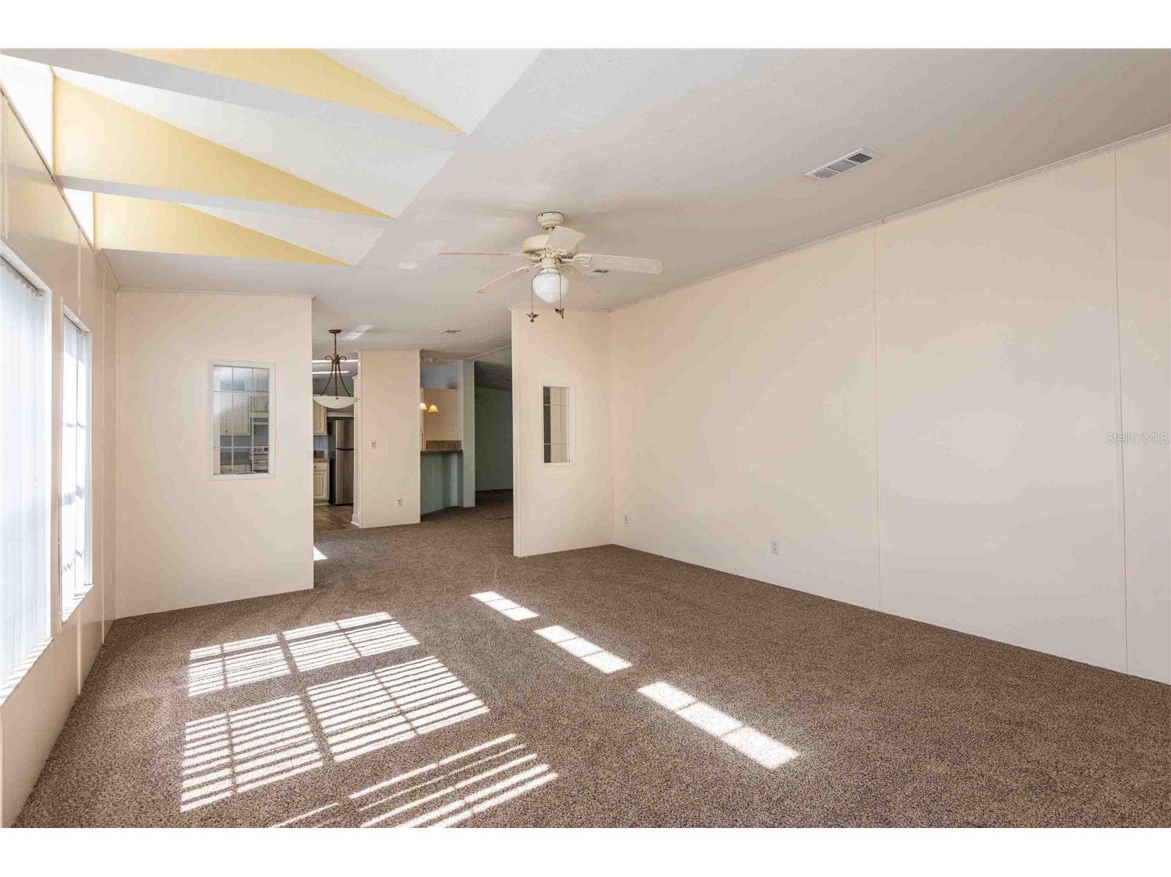 14221 Hurricane Drive Weeki Wachee FL 34614 TB8509527 image10