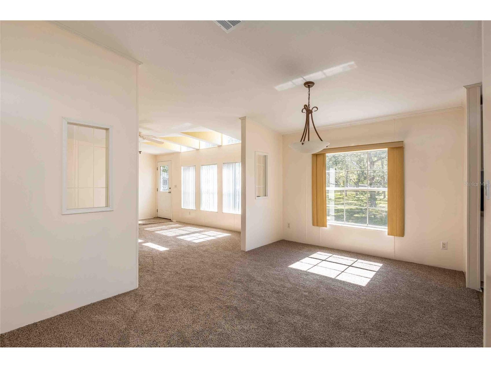 14221 Hurricane Drive Weeki Wachee FL 34614 TB8509527 image19