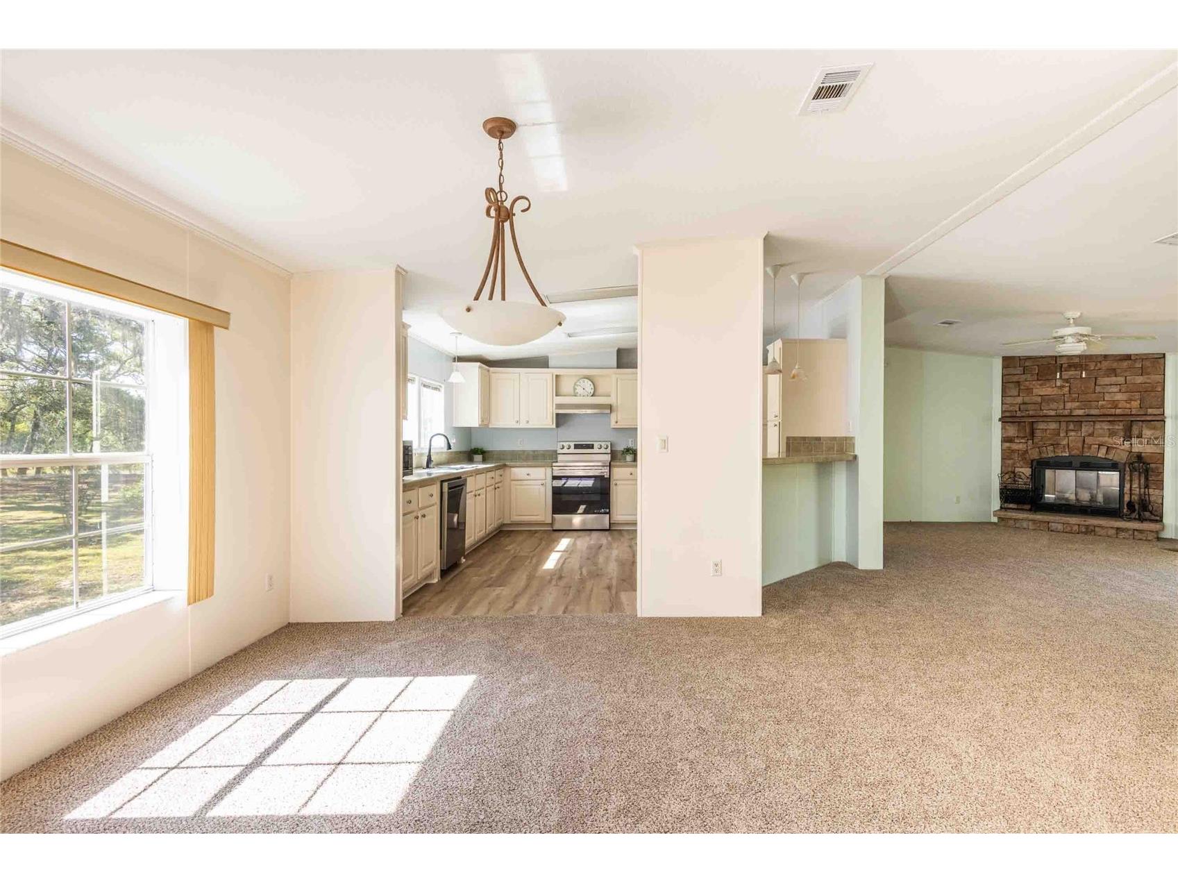 14221 Hurricane Drive Weeki Wachee FL 34614 TB8509527 image4