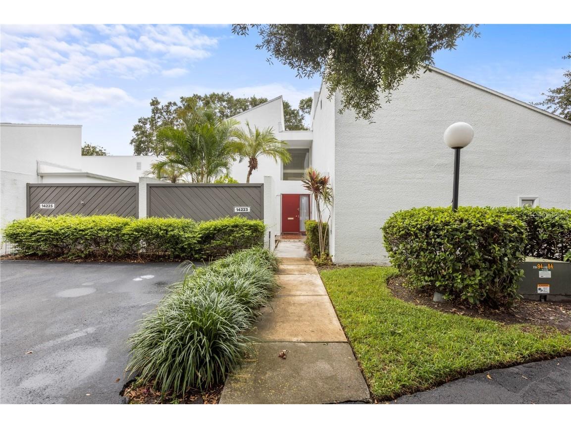14223 Cypress Circle #14223 Tampa FL 33618 TB8431588 image1