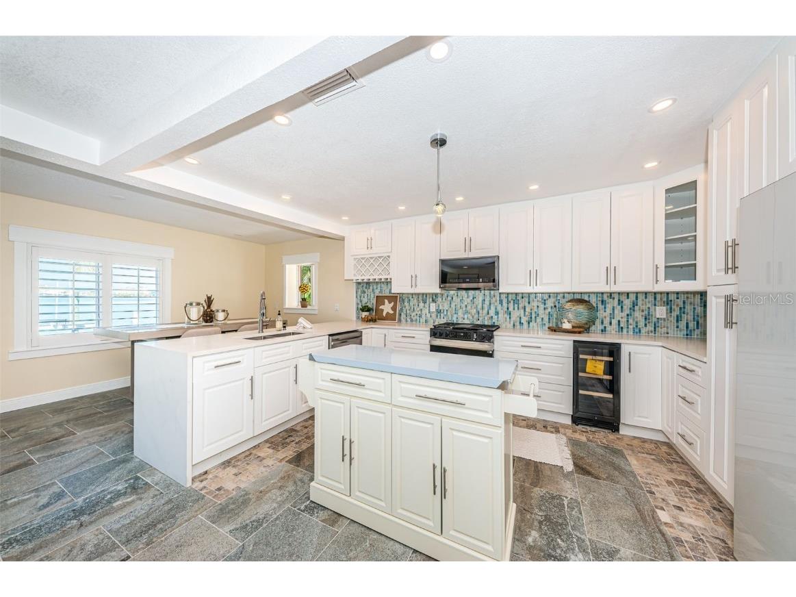 14223 E Parsley Drive Madeira Beach FL 33708 TB8423060 image4