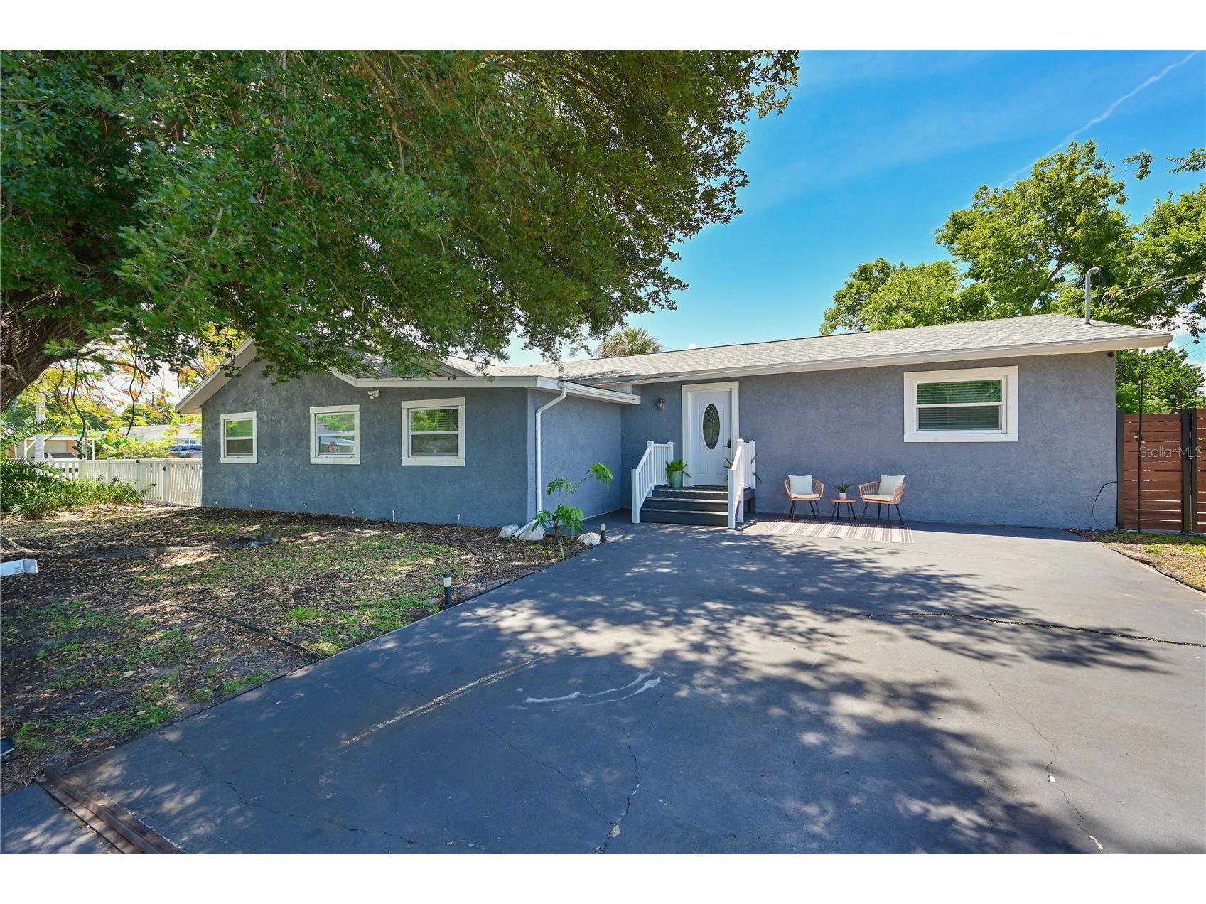 1423 12th Avenue W Palmetto FL 34221 A4693153 image3