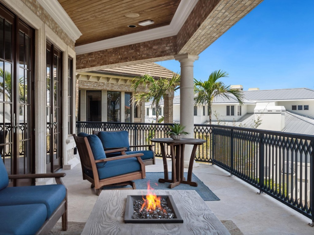 1423 & 1435 Hillview Drive Sarasota FL 34239 - SARASOTA BAY A4653958 image39