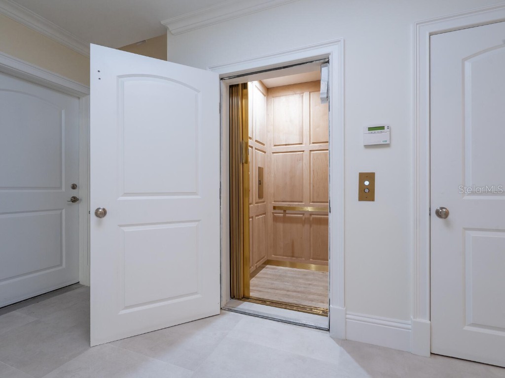 1423 & 1435 Hillview Drive Sarasota FL 34239 - SARASOTA BAY A4653958 image62