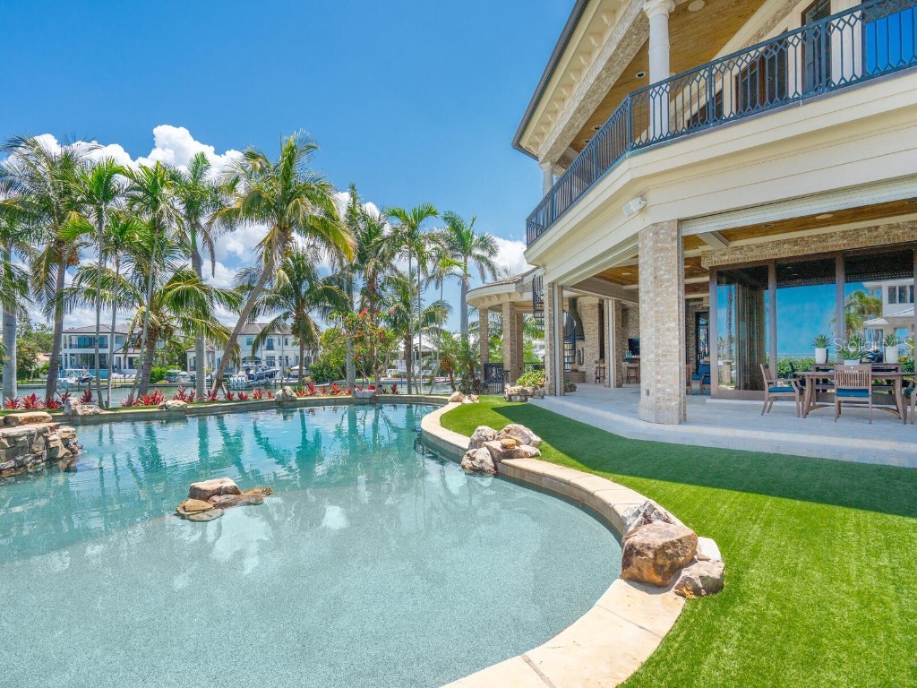 1423 & 1435 Hillview Drive Sarasota FL 34239 - SARASOTA BAY A4653958 image66