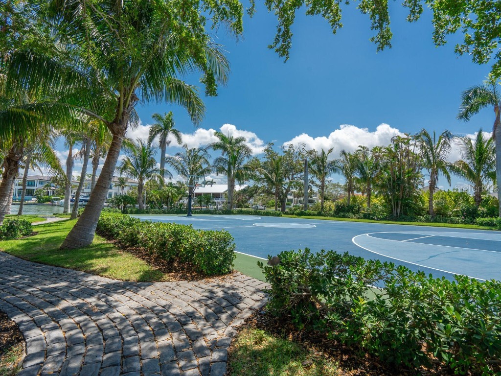 1423 & 1435 Hillview Drive Sarasota FL 34239 - SARASOTA BAY A4653958 image70